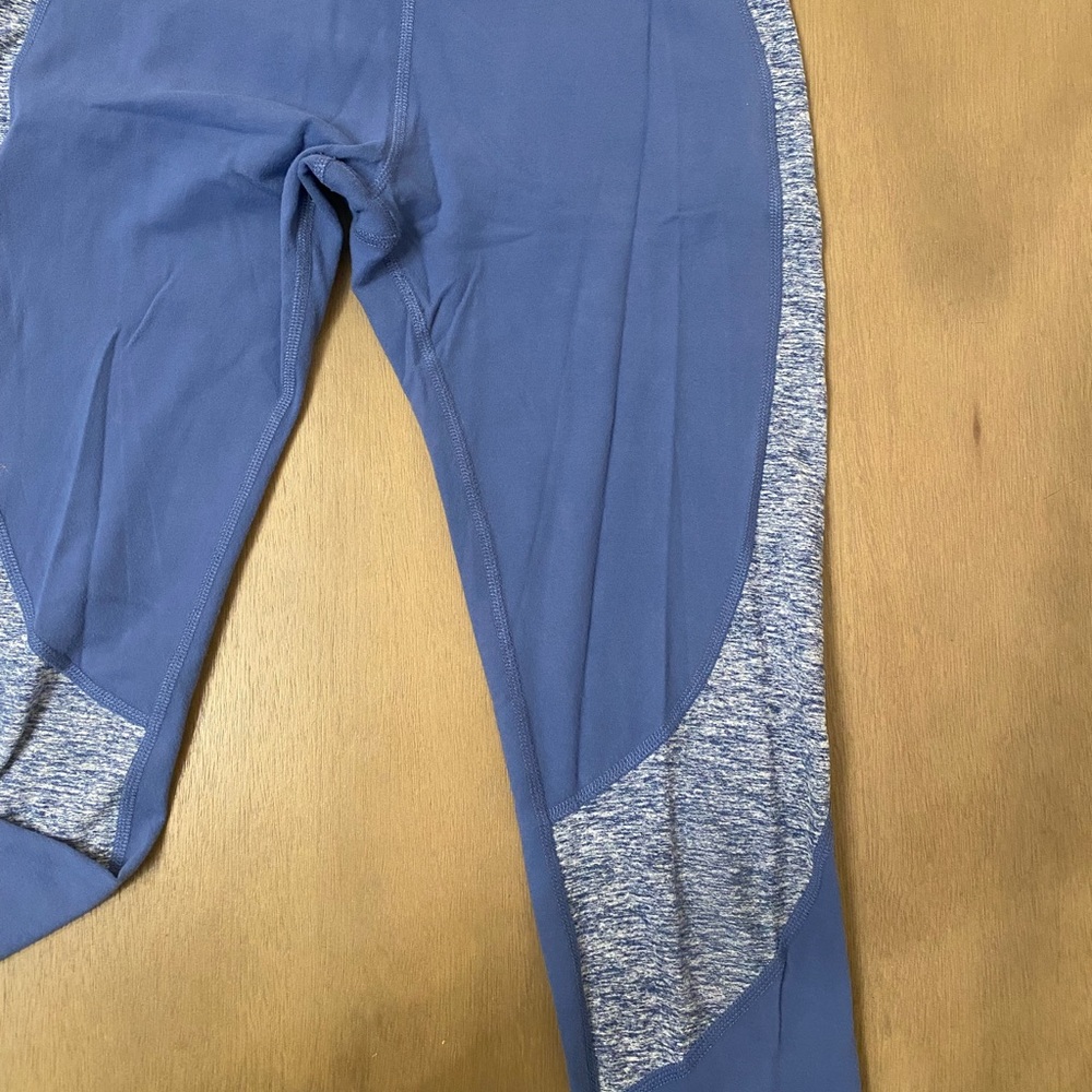 Beyond yoga legging - Picture 4 of 4